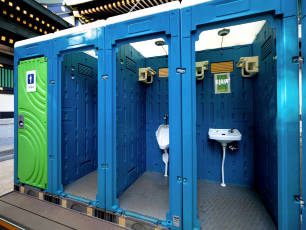 Best Portable toilet rental cost  in Clyde, NC
